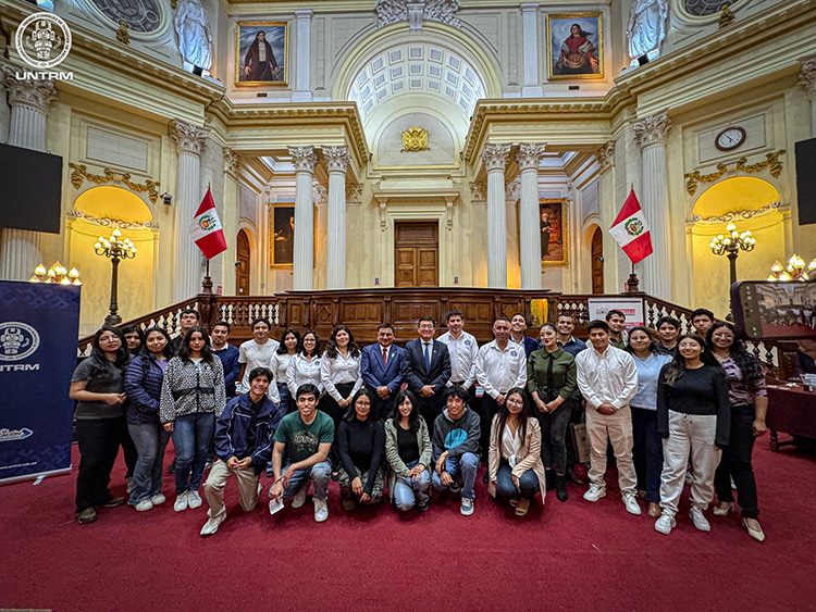 Delegación de la UNALM en el Congreso