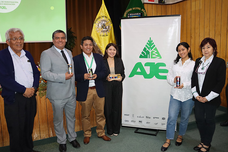 Mg. Eduardo Izaguirre vivanco, de AJE Group